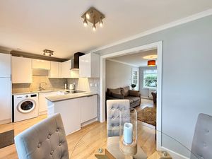 Photo 7- click for photo gallery